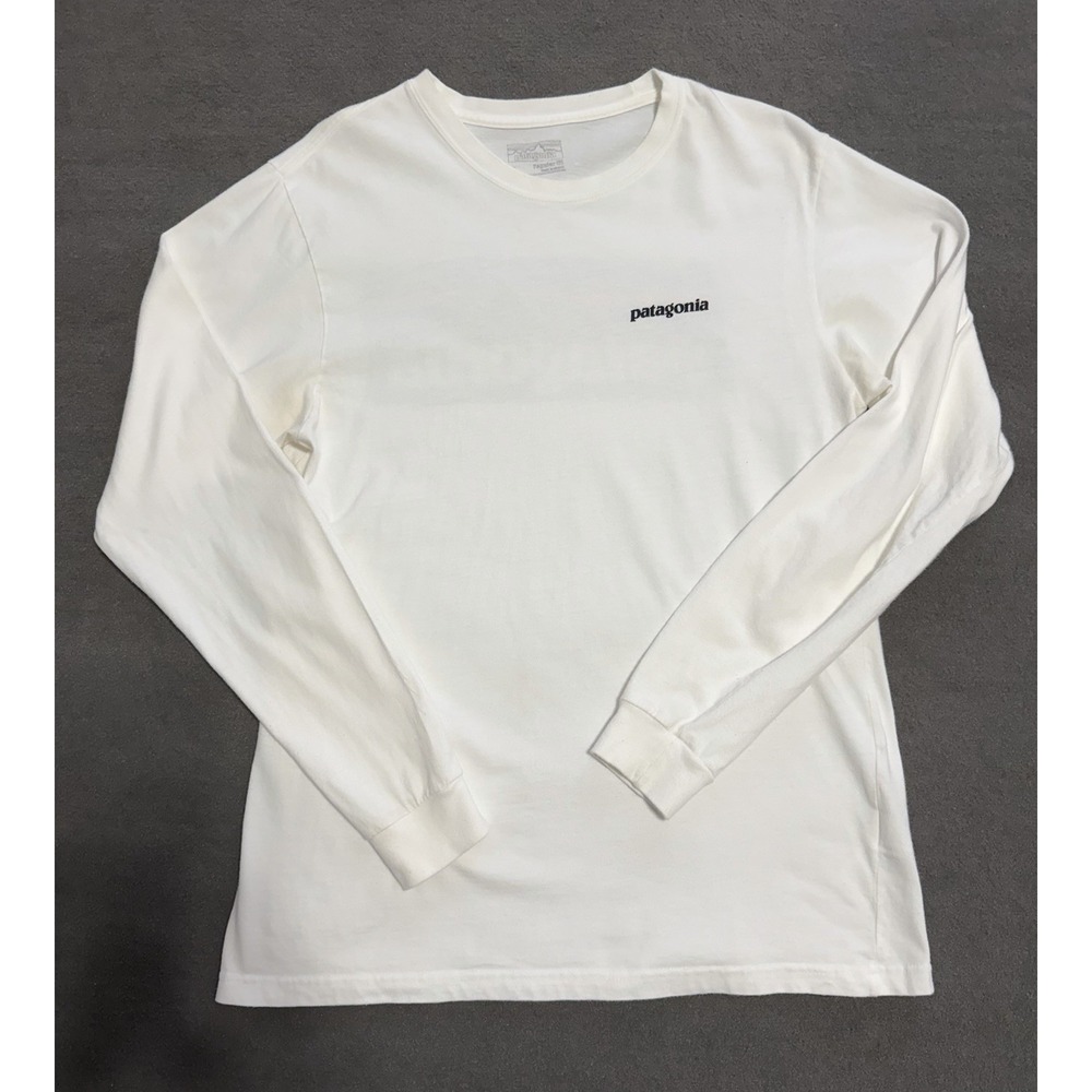 Patagonia T-Shirt Mens White Long Sleeve Logo Organic Cotton Graphic Sz S